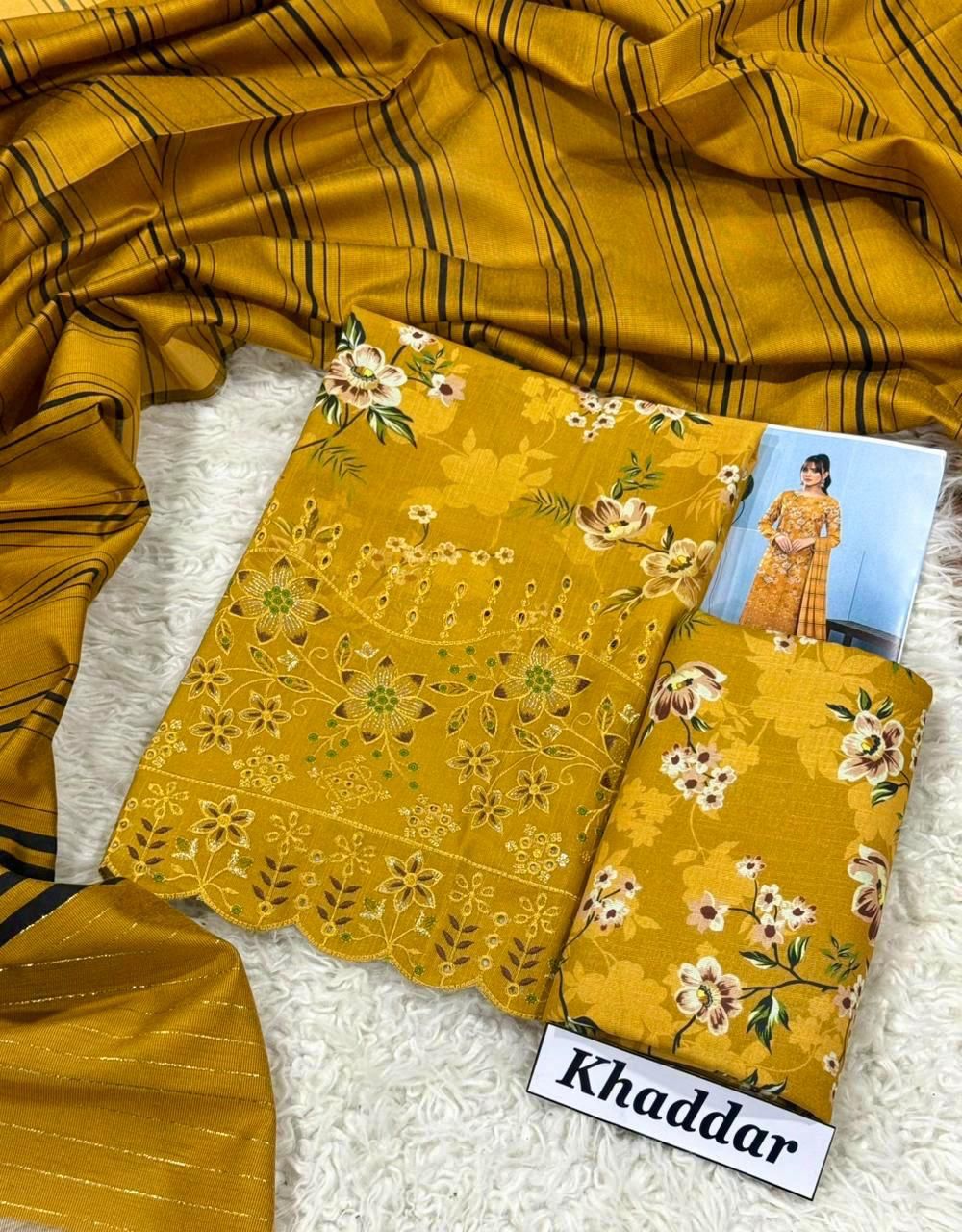 3pc Khaddar Bint e Naaz-ZI009