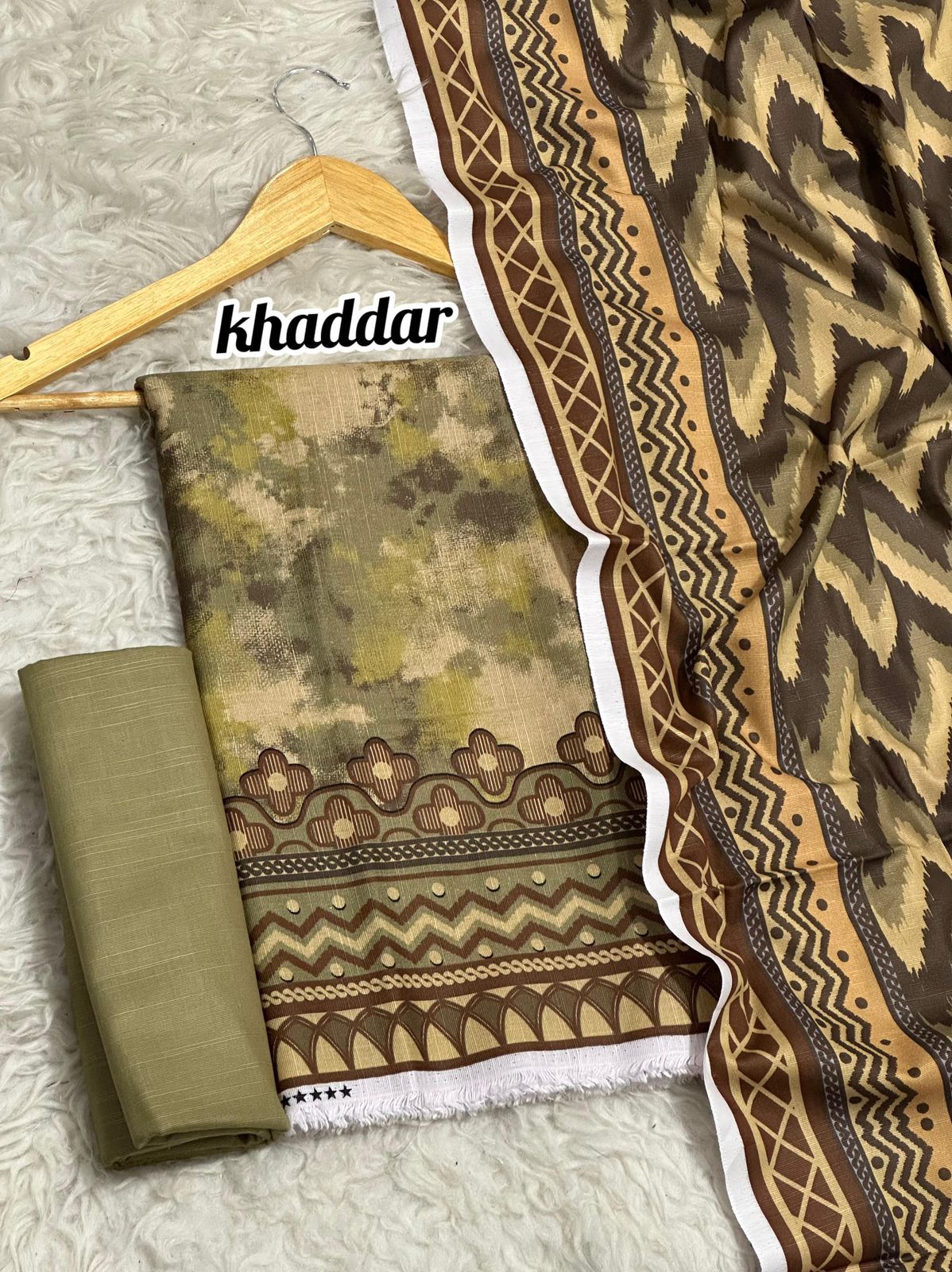 3pc Khaddar Bint e Naaz-ZI002